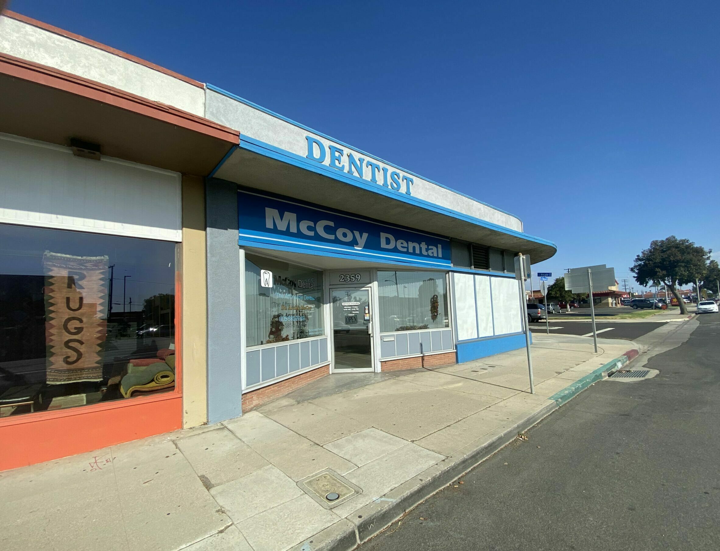 Exterior view of McCoy Dental office in Ventura
